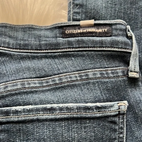 Citizen of Humanity- Arielle mid rise slim size 28 - Picture 4 of 9